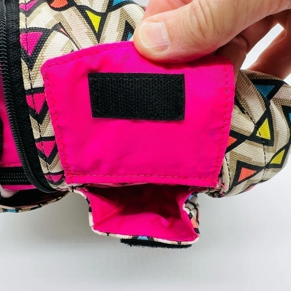 KAVU COLORFUL GEOMETRIC PATTERN SLINGBACK BAG GREAT CONDITION